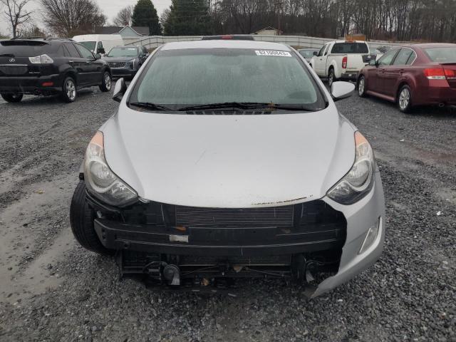 Photo 4 VIN: 5NPDH4AE7DH438082 - HYUNDAI ELANTRA 