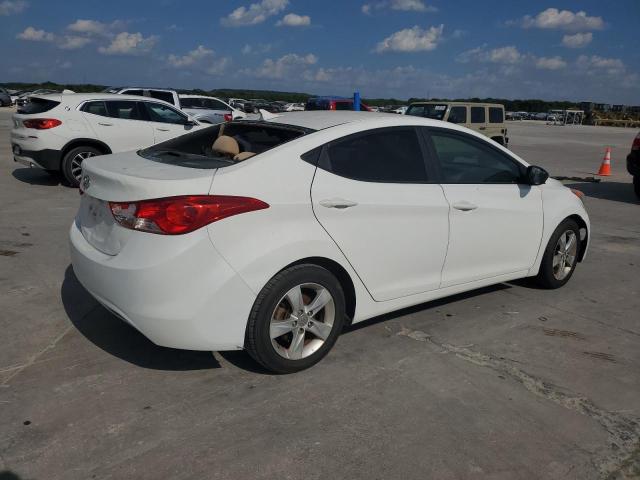 Photo 2 VIN: 5NPDH4AE7DH445419 - HYUNDAI ELANTRA 