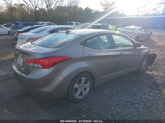 Photo 3 VIN: 5NPDH4AE7DH453858 - HYUNDAI ELANTRA 