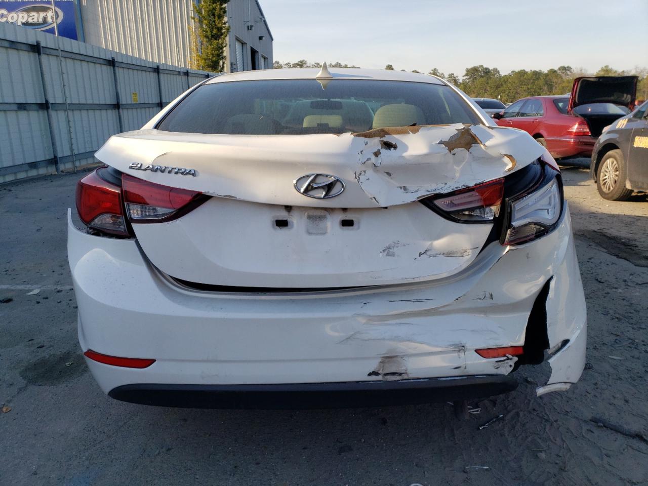 Photo 5 VIN: 5NPDH4AE7EH462299 - HYUNDAI ELANTRA 