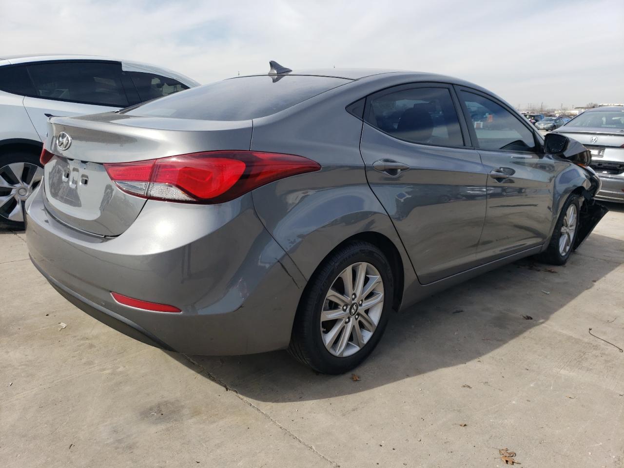 Photo 2 VIN: 5NPDH4AE7EH475361 - HYUNDAI ELANTRA 