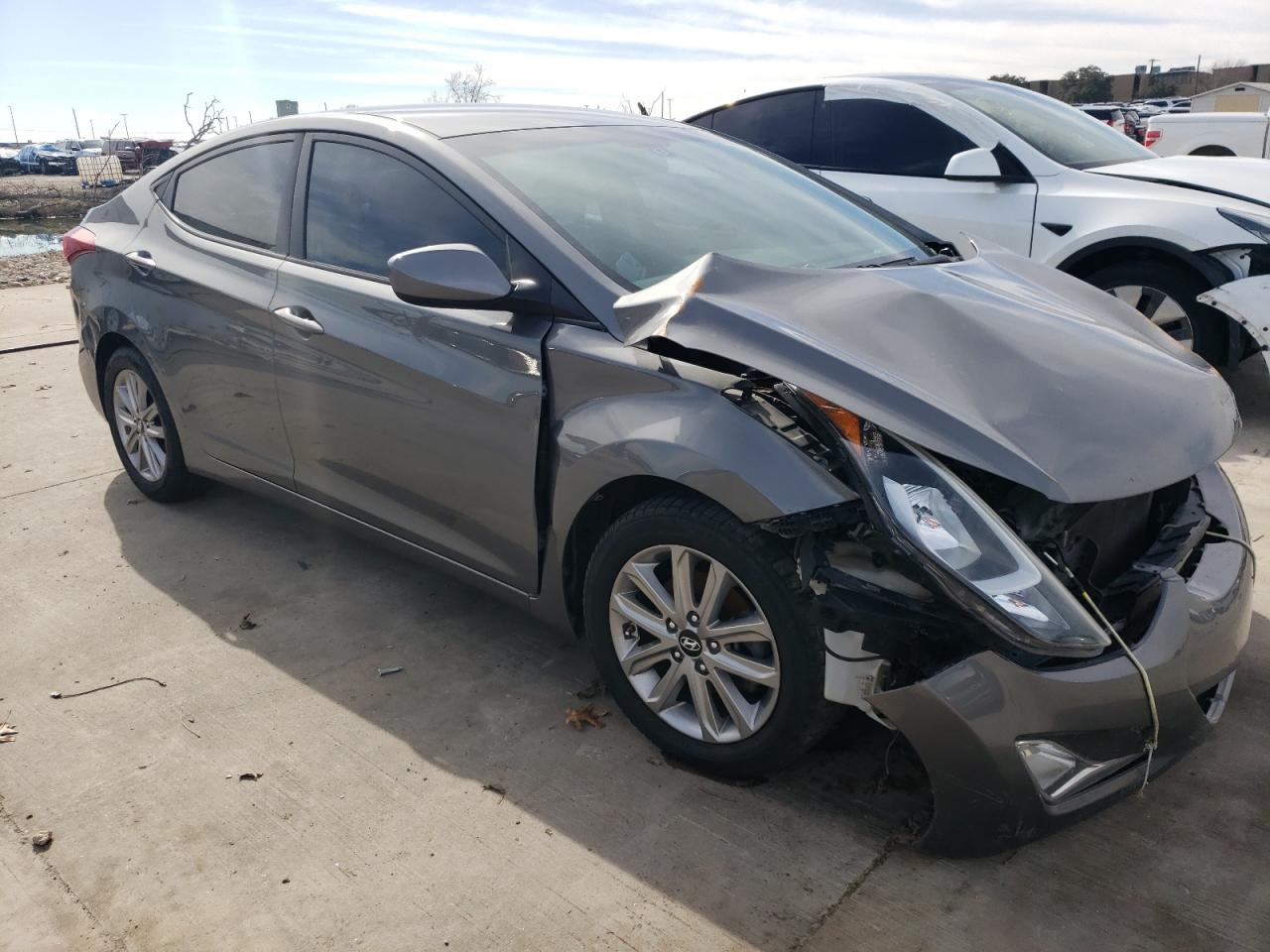 Photo 3 VIN: 5NPDH4AE7EH475361 - HYUNDAI ELANTRA 