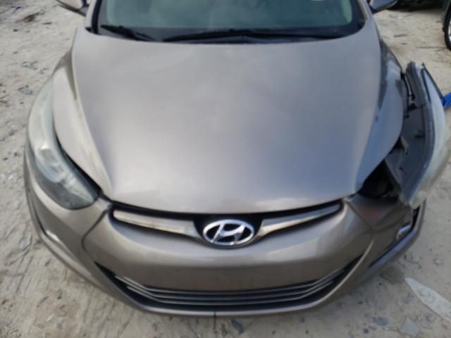 Photo 6 VIN: 5NPDH4AE7EH477143 - HYUNDAI ELANTRA SE 