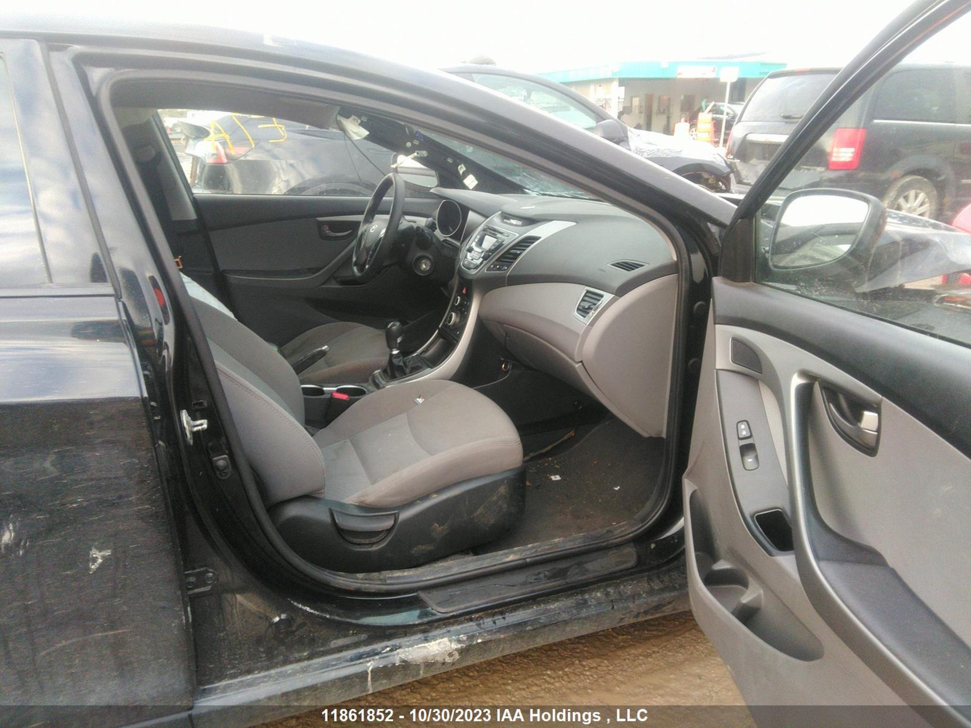 Photo 4 VIN: 5NPDH4AE7EH516555 - HYUNDAI ELANTRA 