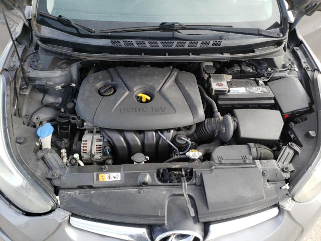 Photo 6 VIN: 5NPDH4AE7EH520654 - HYUNDAI ELANTRA 