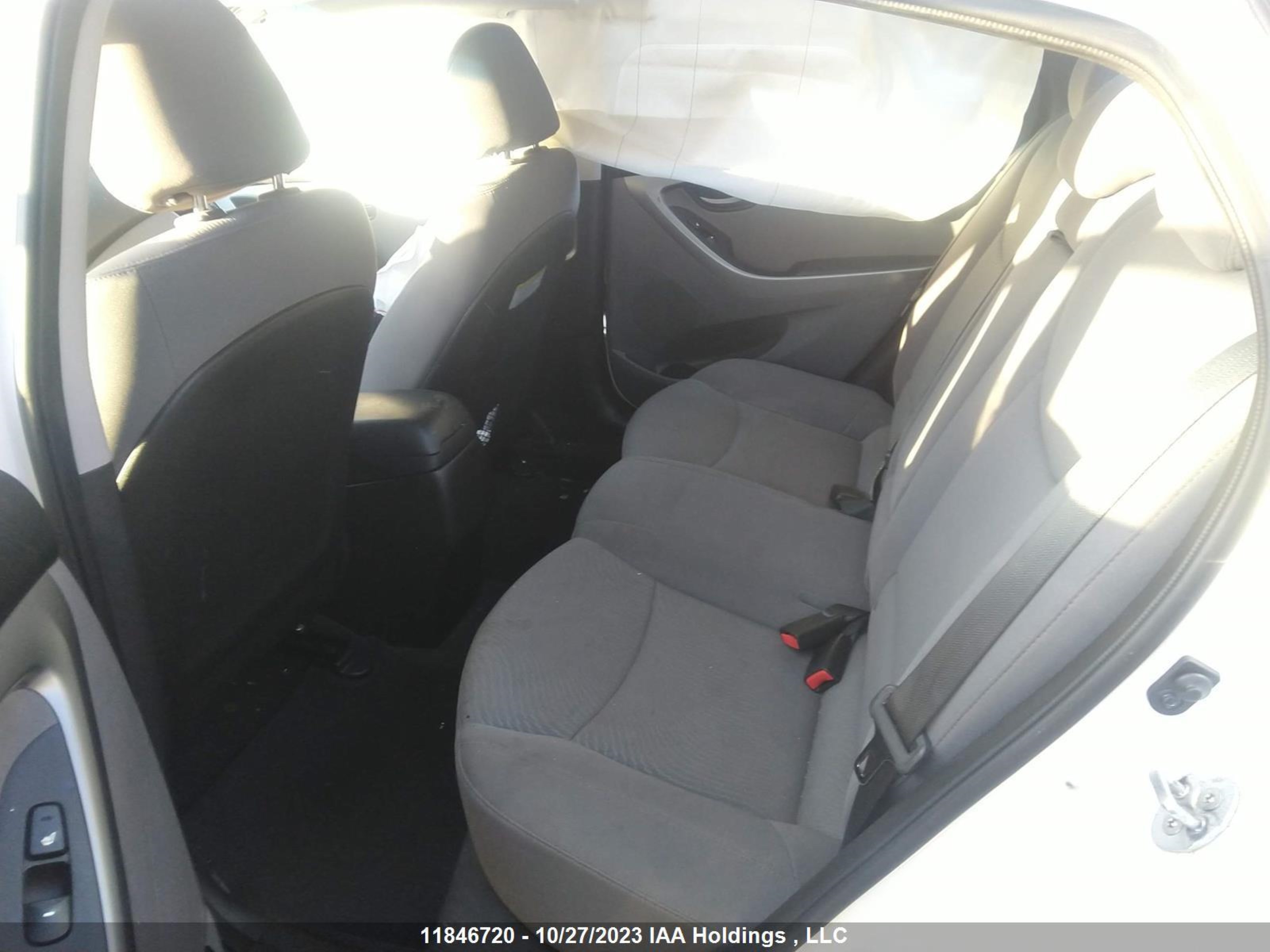 Photo 7 VIN: 5NPDH4AE7EH523389 - HYUNDAI ELANTRA 