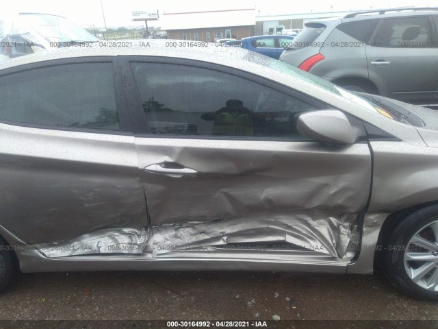 Photo 5 VIN: 5NPDH4AE7EH527930 - HYUNDAI ELANTRA 