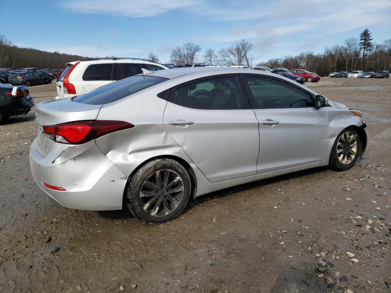 Photo 2 VIN: 5NPDH4AE7FH547273 - HYUNDAI ELANTRA 