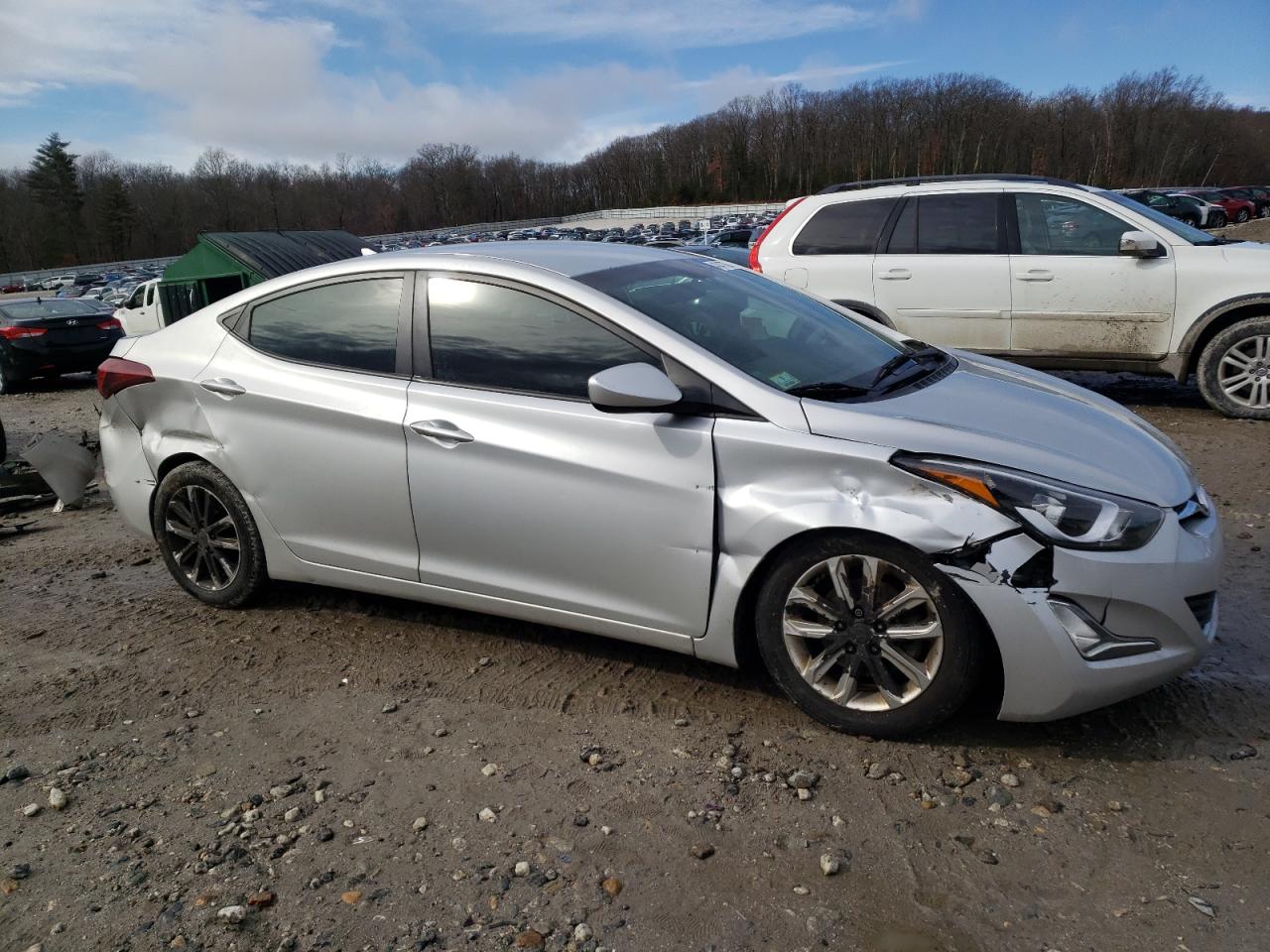 Photo 3 VIN: 5NPDH4AE7FH547273 - HYUNDAI ELANTRA 