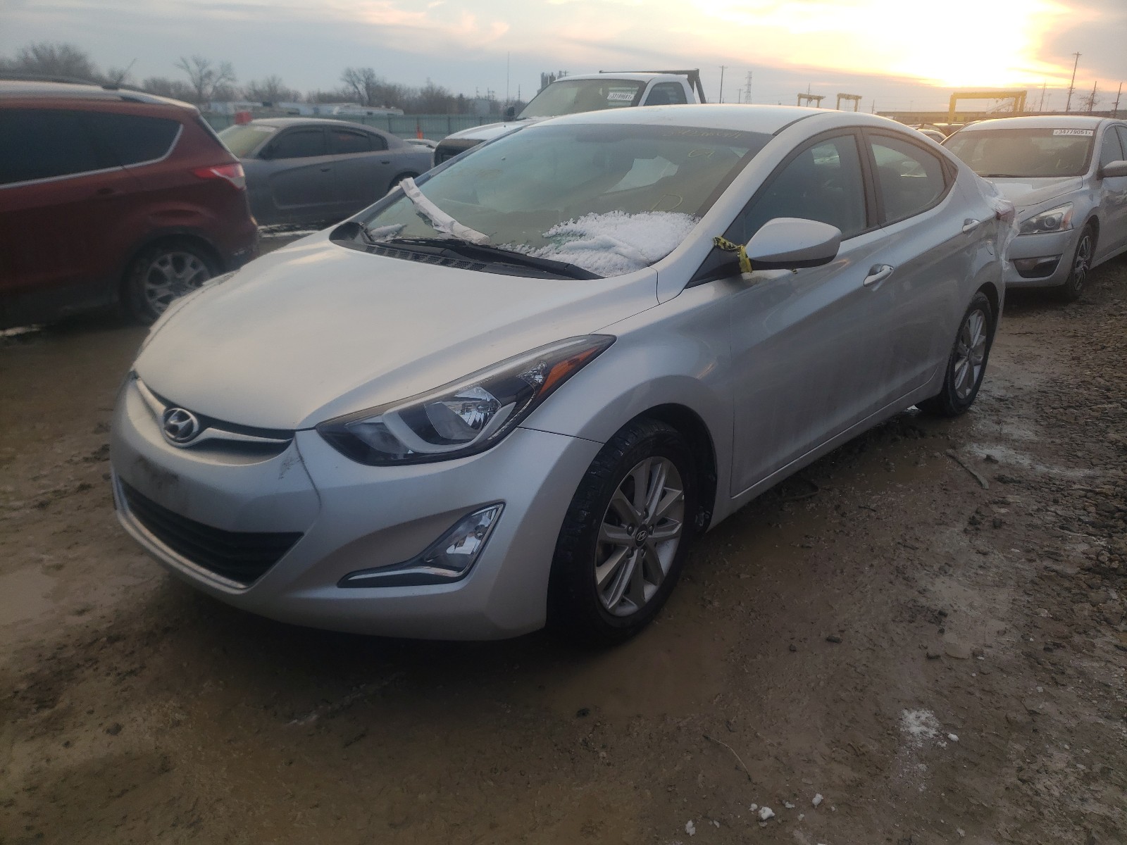 Photo 1 VIN: 5NPDH4AE7FH553493 - HYUNDAI ELANTRA SE 