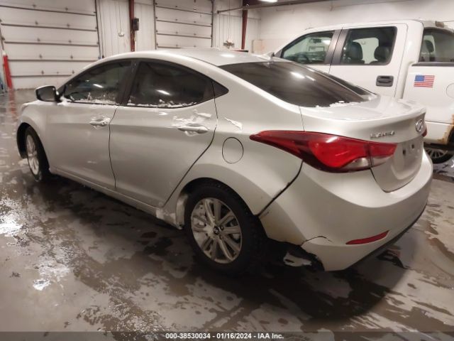 Photo 2 VIN: 5NPDH4AE7FH555843 - HYUNDAI ELANTRA SE 