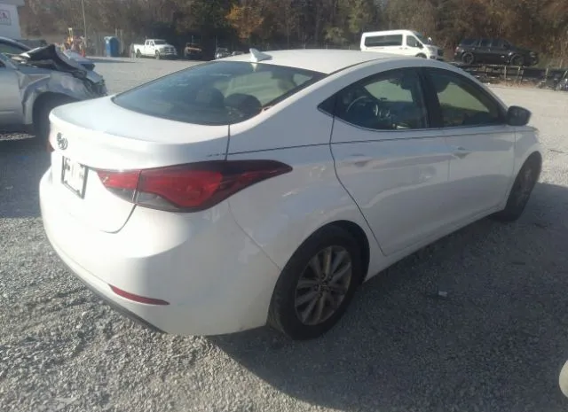 Photo 3 VIN: 5NPDH4AE7FH556555 - HYUNDAI ELANTRA 