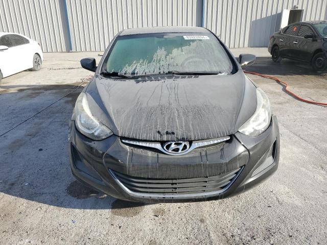 Photo 4 VIN: 5NPDH4AE7FH563926 - HYUNDAI ELANTRA SE 