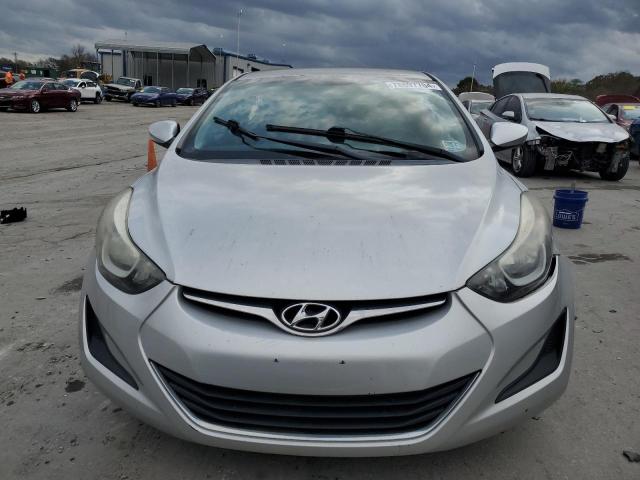 Photo 4 VIN: 5NPDH4AE7FH565062 - HYUNDAI ELANTRA SE 