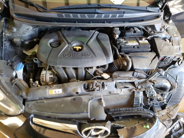 Photo 6 VIN: 5NPDH4AE7FH569029 - HYUNDAI ELANTRA GT 