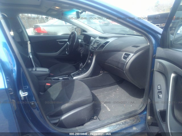 Photo 4 VIN: 5NPDH4AE7FH570567 - HYUNDAI ELANTRA 