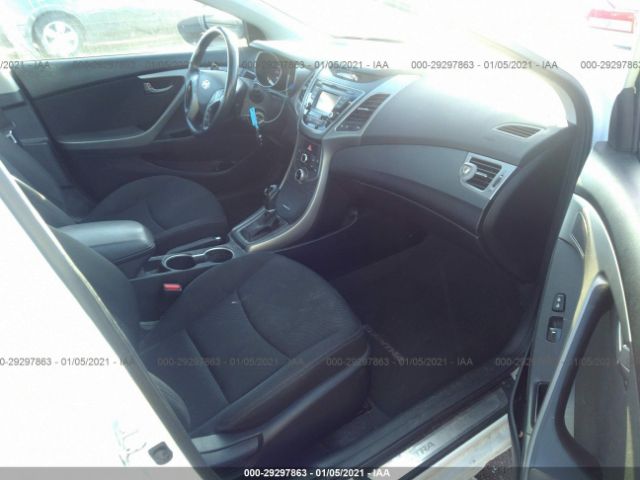 Photo 4 VIN: 5NPDH4AE7FH573551 - HYUNDAI ELANTRA 