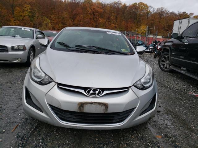 Photo 8 VIN: 5NPDH4AE7FH579401 - HYUNDAI ELANTRA SE 