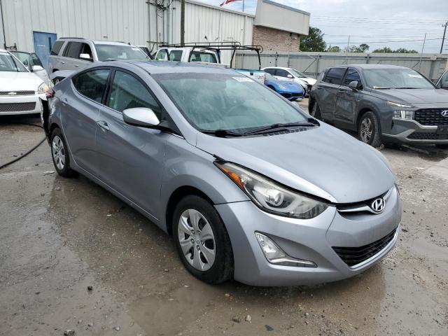 Photo 3 VIN: 5NPDH4AE7FH583559 - HYUNDAI ELANTRA SE 