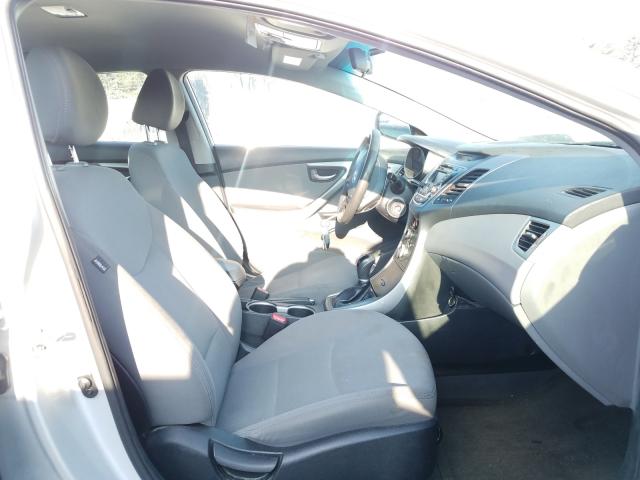 Photo 4 VIN: 5NPDH4AE7FH591757 - HYUNDAI ELANTRA SE 