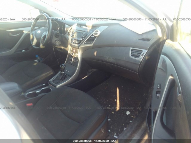 Photo 4 VIN: 5NPDH4AE7FH593847 - HYUNDAI ELANTRA 