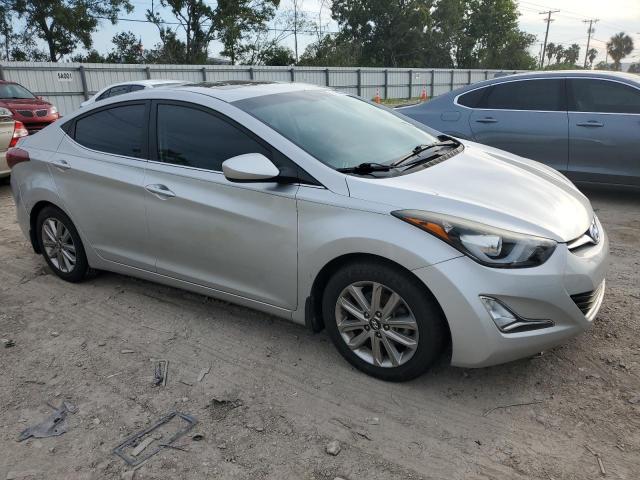 Photo 3 VIN: 5NPDH4AE7FH615569 - HYUNDAI ELANTRA SE 