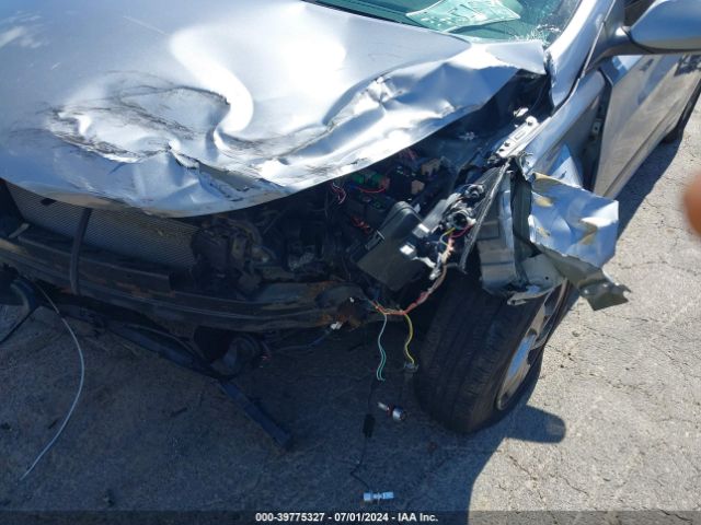 Photo 5 VIN: 5NPDH4AE7FH624952 - HYUNDAI ELANTRA 