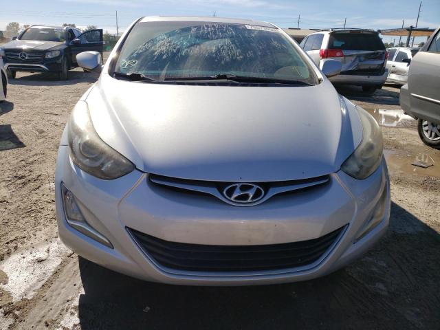 Photo 4 VIN: 5NPDH4AE7FH639841 - HYUNDAI ELANTRA 