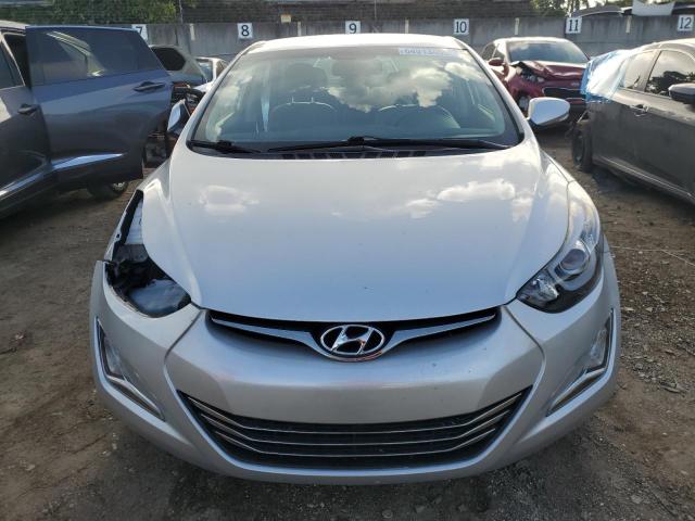 Photo 4 VIN: 5NPDH4AE7FH643047 - HYUNDAI ELANTRA SE 