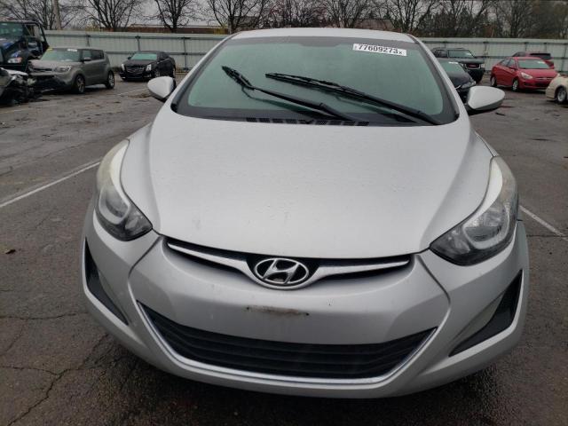 Photo 4 VIN: 5NPDH4AE7FH649835 - HYUNDAI ELANTRA 