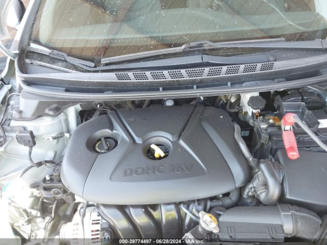 Photo 9 VIN: 5NPDH4AE7GH658679 - HYUNDAI ELANTRA 