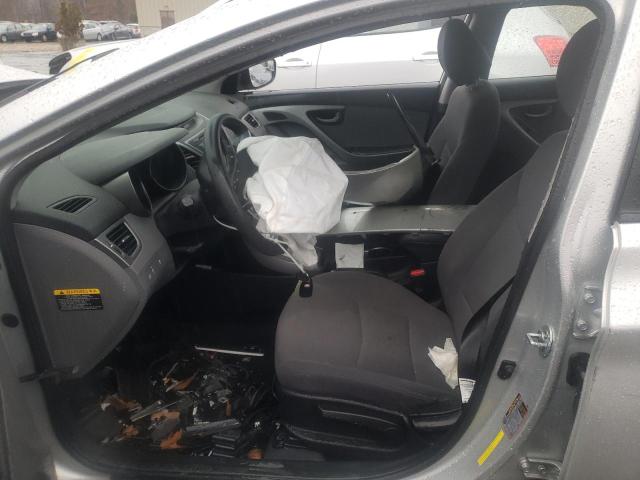 Photo 6 VIN: 5NPDH4AE7GH663865 - HYUNDAI ELANTRA SE 