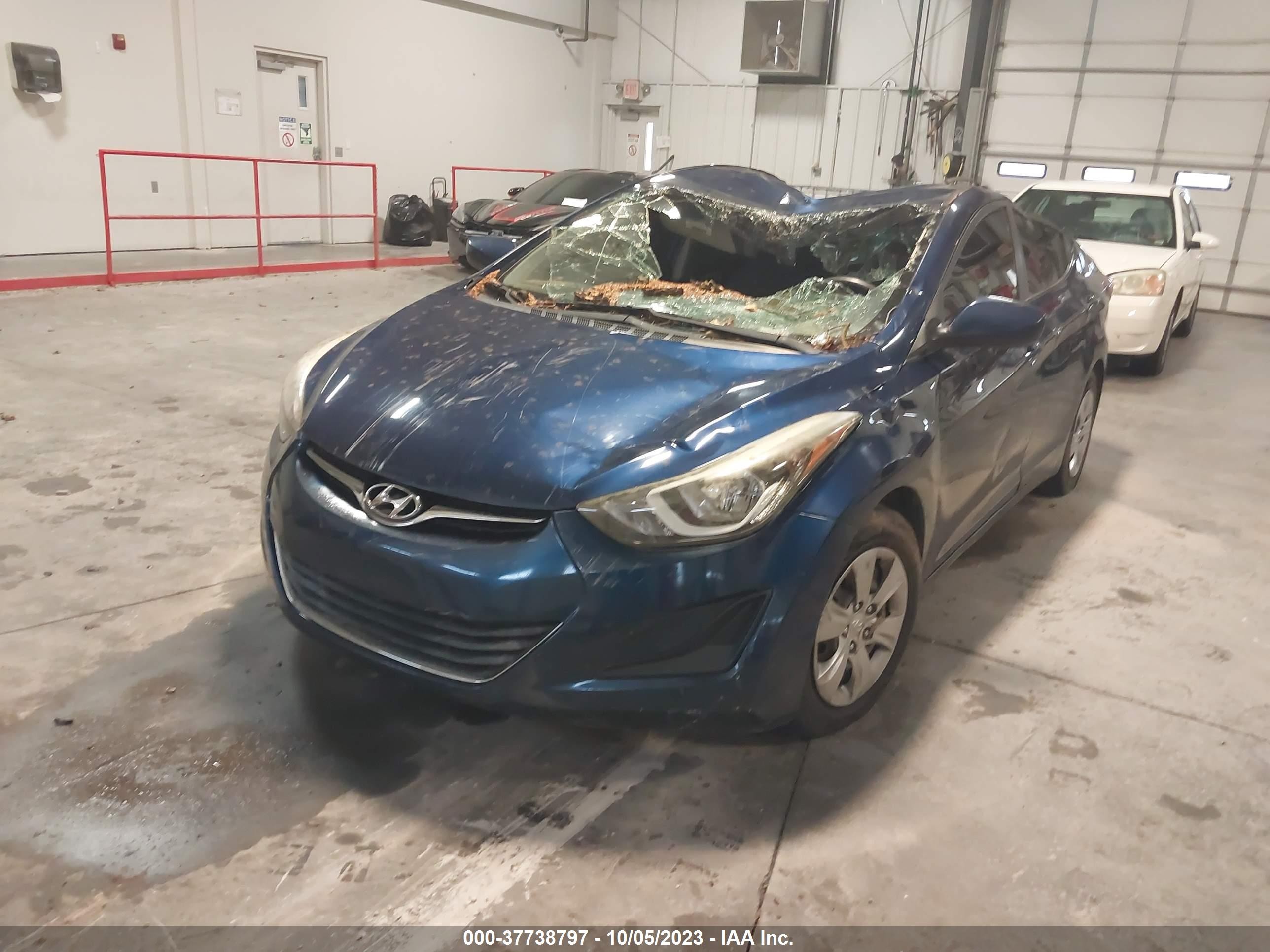 Photo 1 VIN: 5NPDH4AE7GH664417 - HYUNDAI ELANTRA 