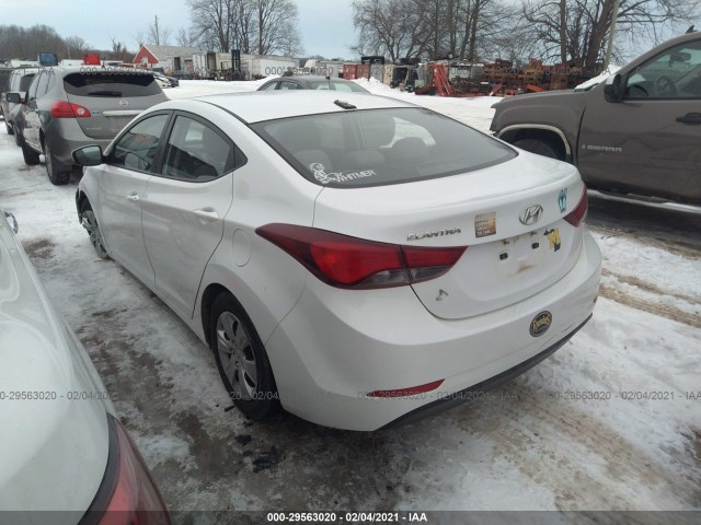 Photo 2 VIN: 5NPDH4AE7GH669200 - HYUNDAI ELANTRA 