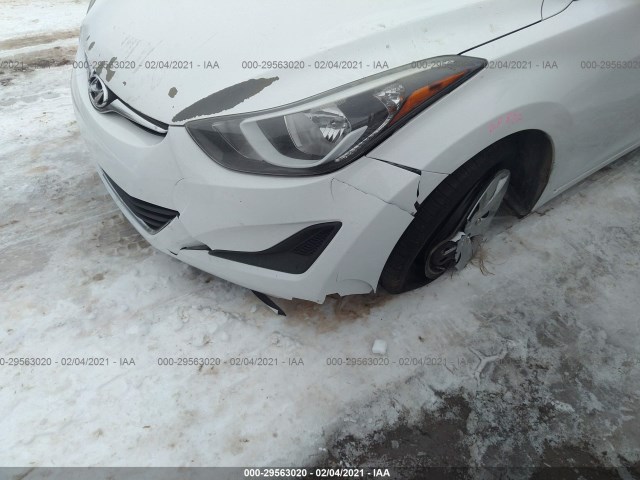 Photo 5 VIN: 5NPDH4AE7GH669200 - HYUNDAI ELANTRA 