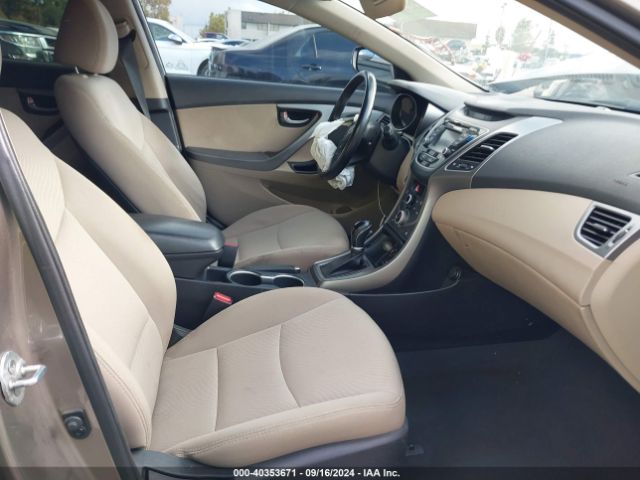 Photo 4 VIN: 5NPDH4AE7GH671979 - HYUNDAI ELANTRA 