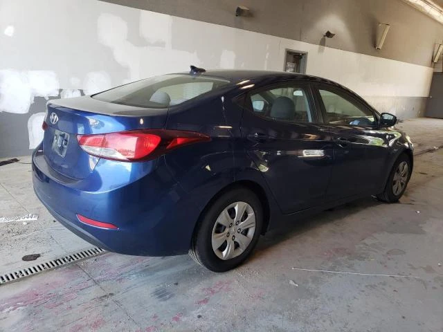 Photo 2 VIN: 5NPDH4AE7GH682657 - HYUNDAI ELANTRA SE 