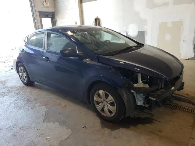 Photo 3 VIN: 5NPDH4AE7GH682657 - HYUNDAI ELANTRA SE 