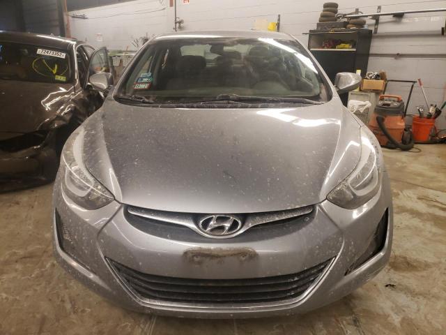 Photo 4 VIN: 5NPDH4AE7GH682786 - HYUNDAI ELANTRA SE 