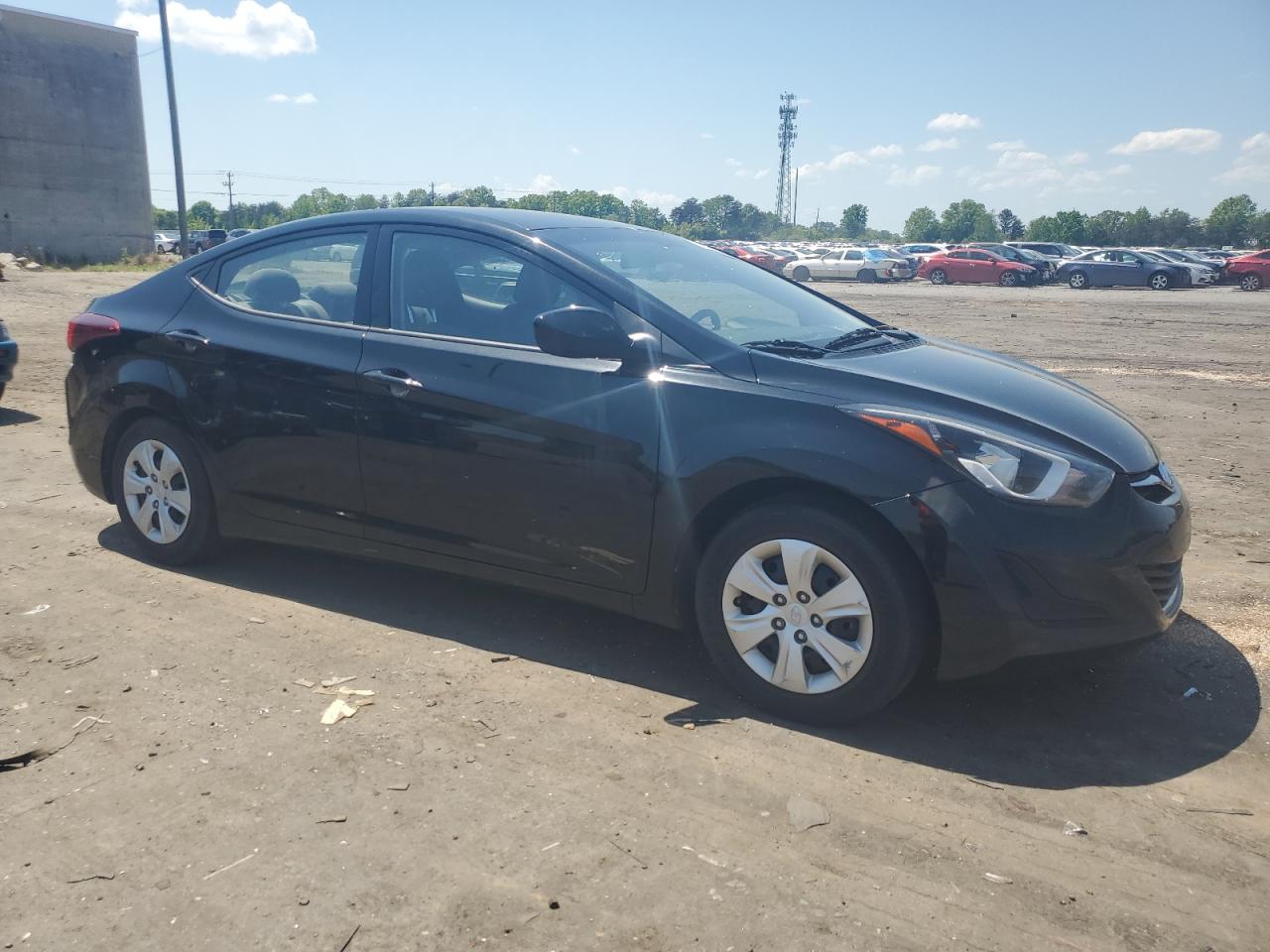 Photo 3 VIN: 5NPDH4AE7GH684425 - HYUNDAI ELANTRA 