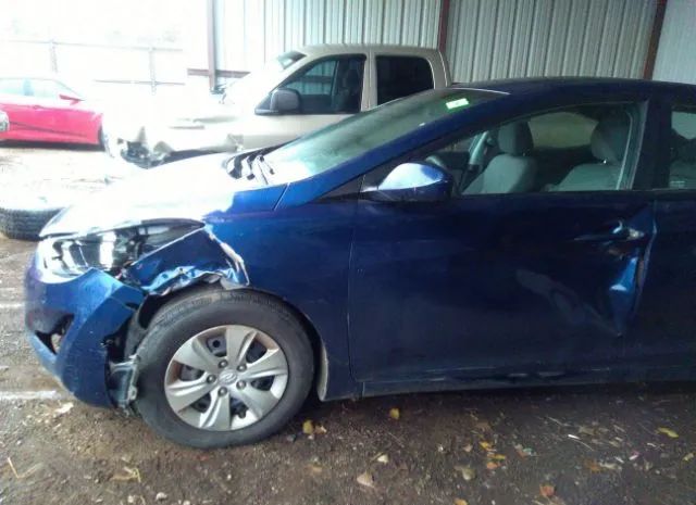 Photo 5 VIN: 5NPDH4AE7GH687390 - HYUNDAI ELANTRA 