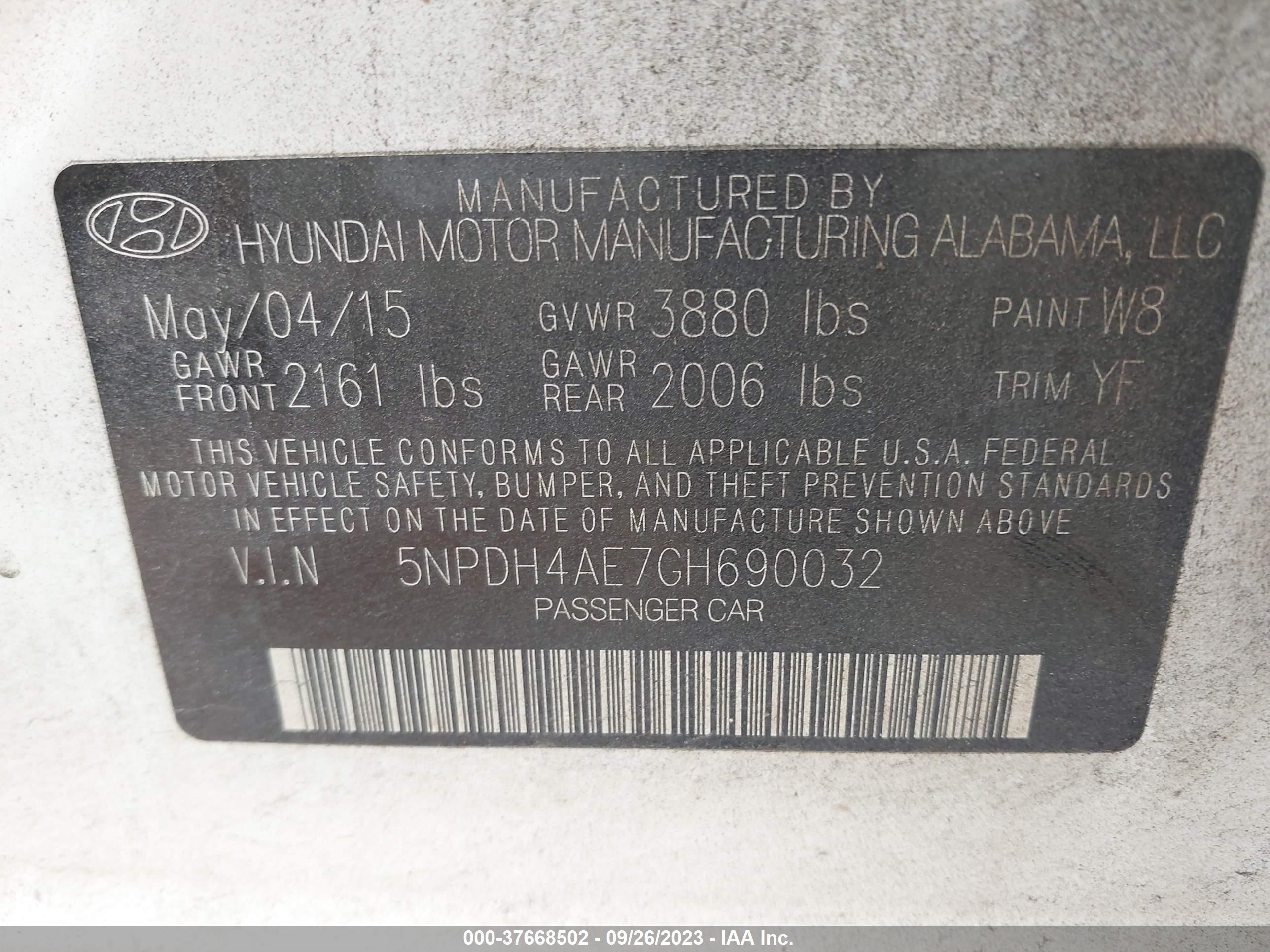 Photo 8 VIN: 5NPDH4AE7GH690032 - HYUNDAI ELANTRA 