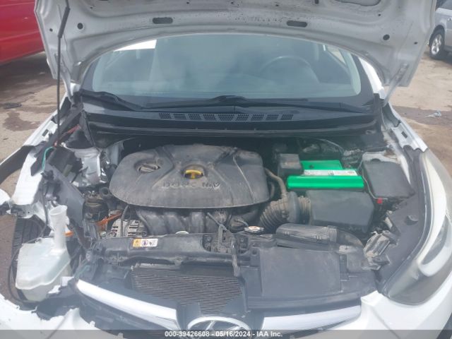 Photo 9 VIN: 5NPDH4AE7GH690645 - HYUNDAI ELANTRA 