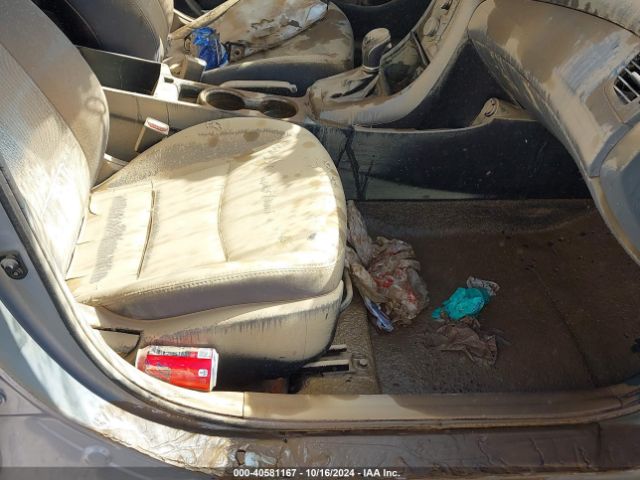 Photo 4 VIN: 5NPDH4AE7GH690774 - HYUNDAI ELANTRA 