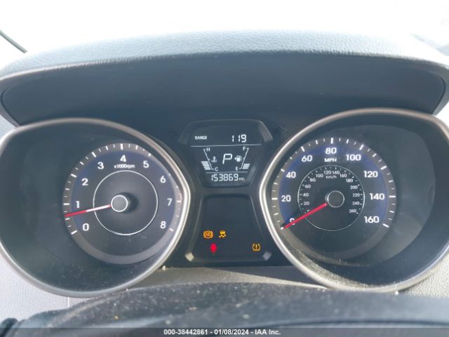 Photo 6 VIN: 5NPDH4AE7GH690824 - HYUNDAI ELANTRA 