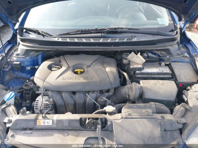 Photo 9 VIN: 5NPDH4AE7GH690824 - HYUNDAI ELANTRA 