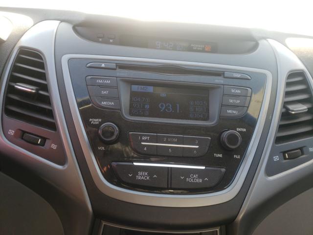 Photo 8 VIN: 5NPDH4AE7GH691410 - HYUNDAI ELANTRA SE 