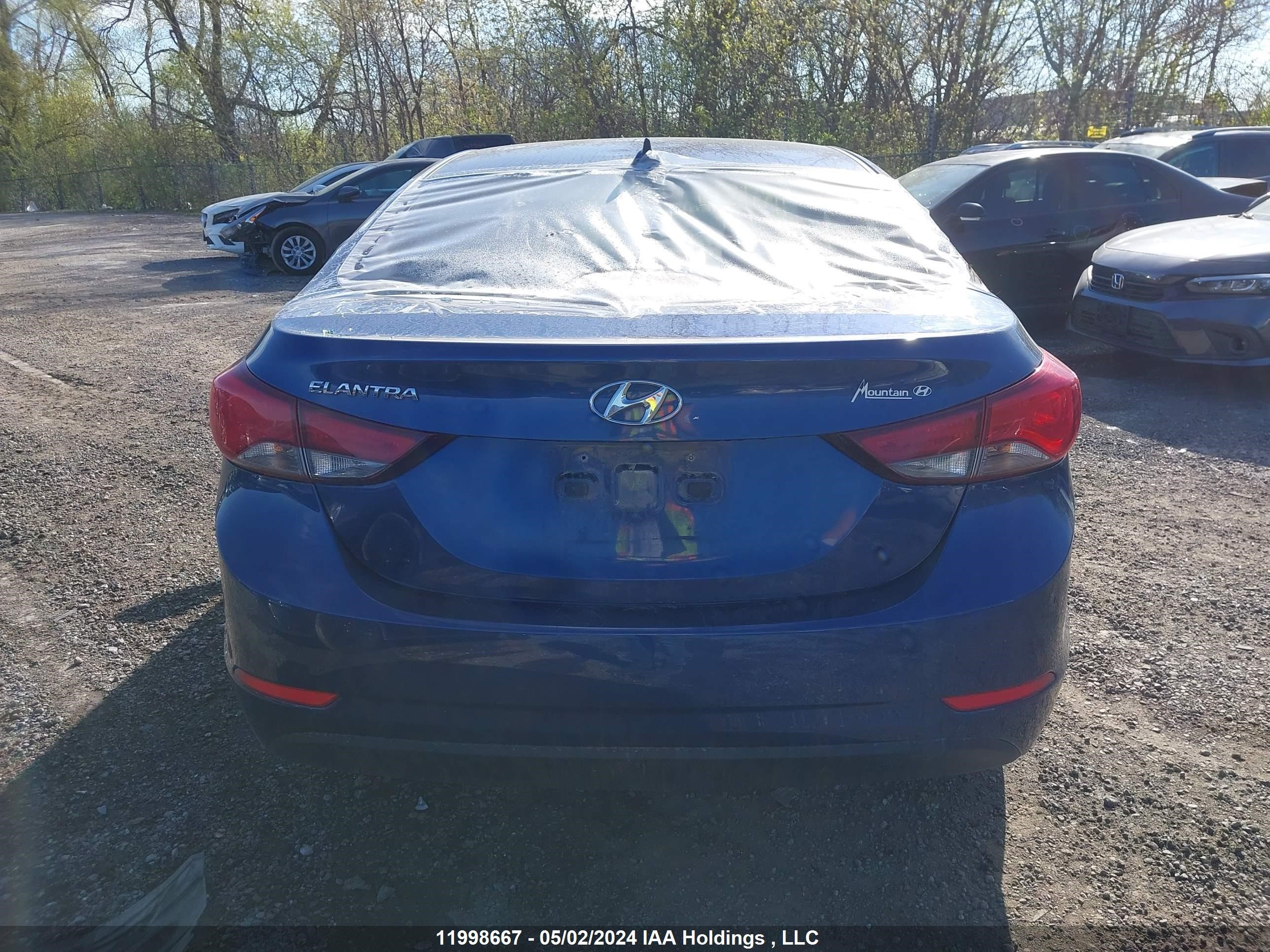 Photo 16 VIN: 5NPDH4AE7GH693044 - HYUNDAI ELANTRA 