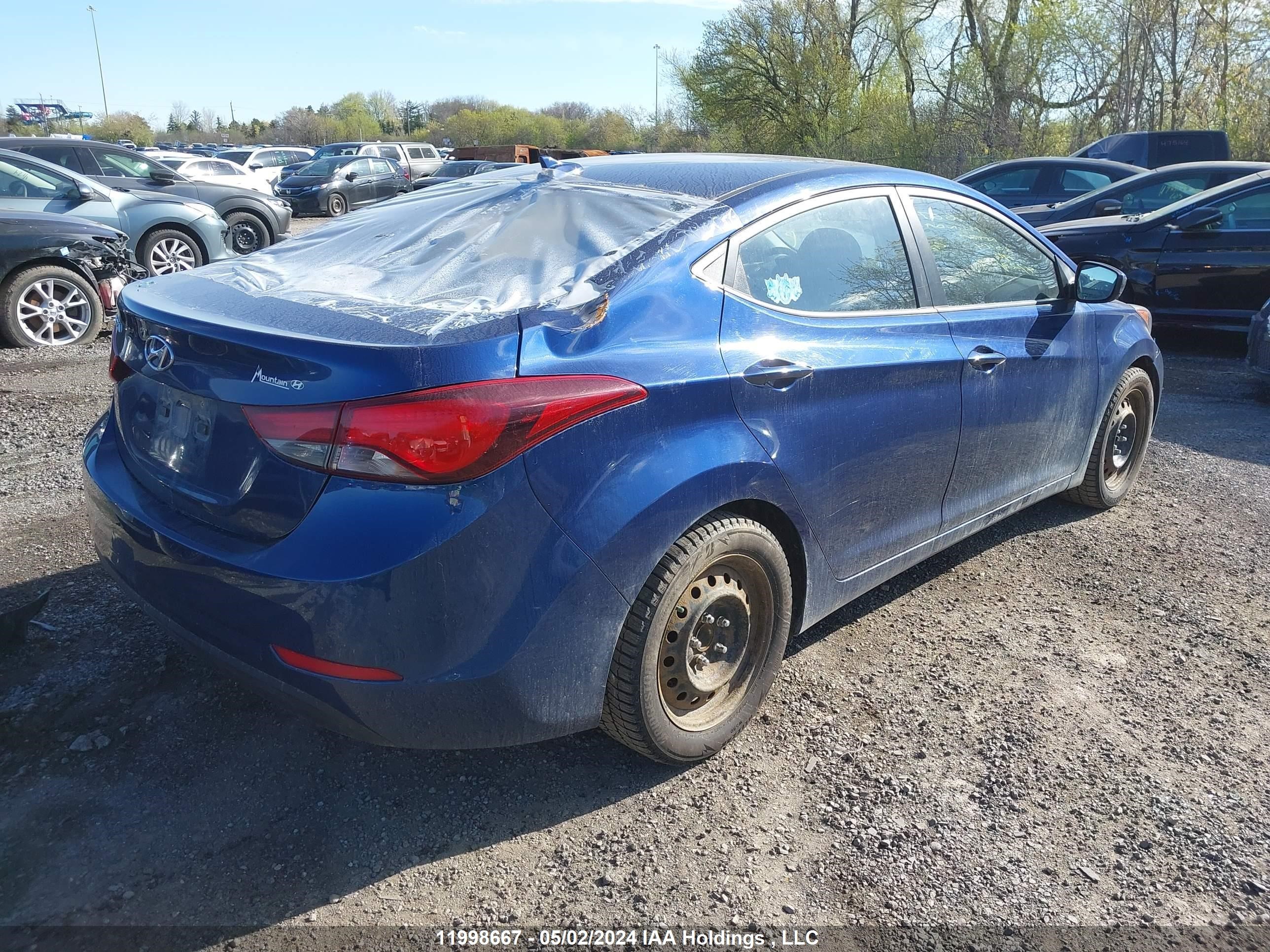 Photo 3 VIN: 5NPDH4AE7GH693044 - HYUNDAI ELANTRA 