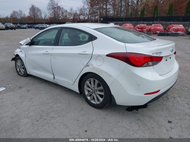 Photo 2 VIN: 5NPDH4AE7GH693075 - HYUNDAI ELANTRA 